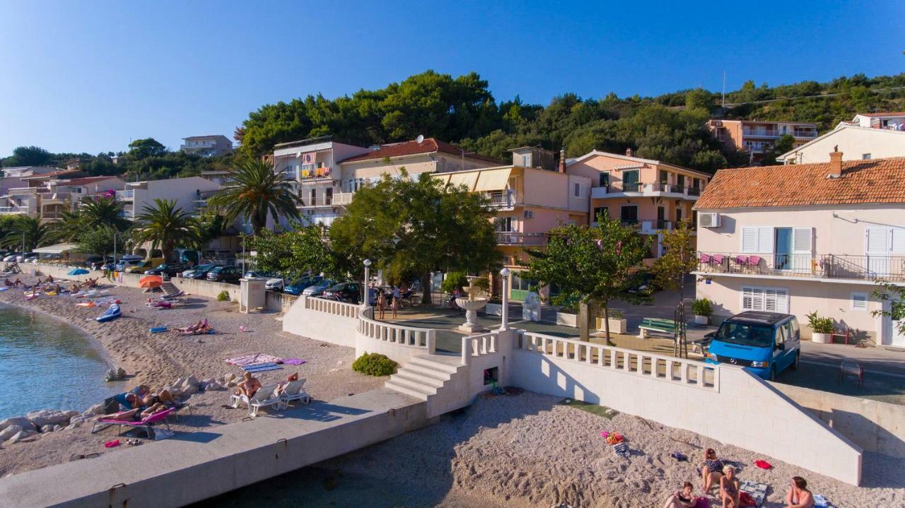 Apartments Lara Podgora Exterior foto