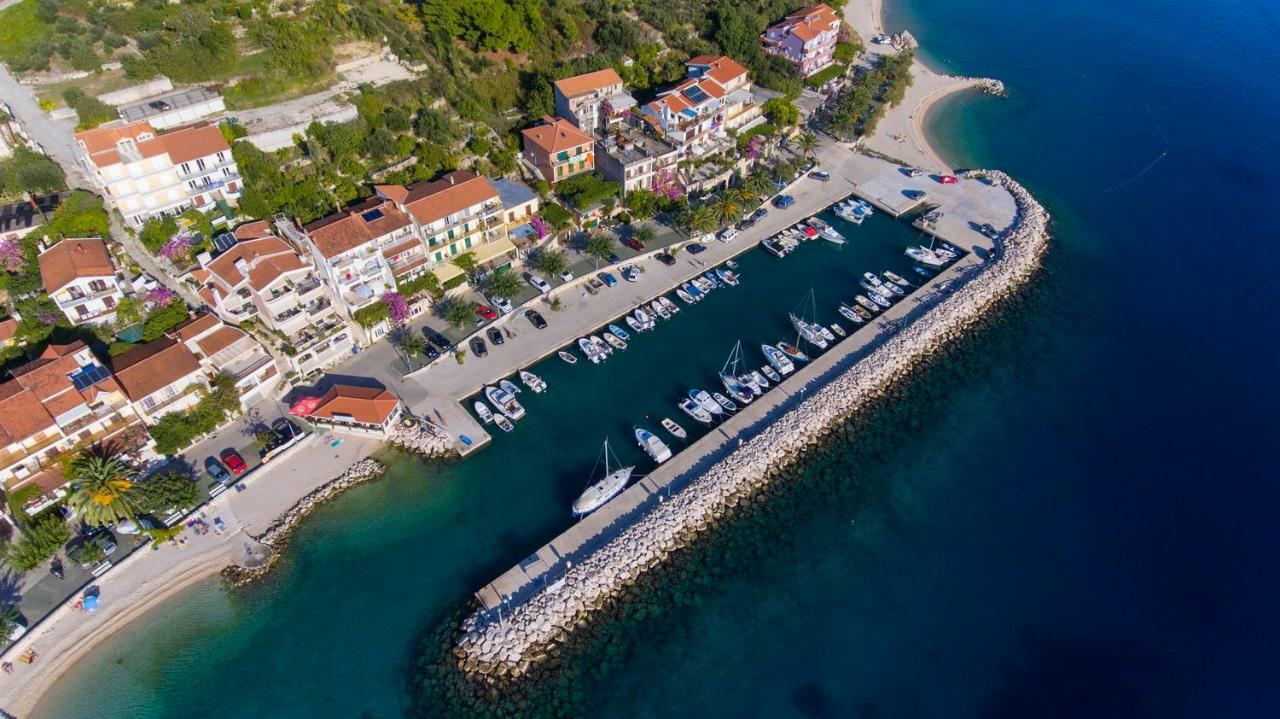 Apartments Lara Podgora Exterior foto